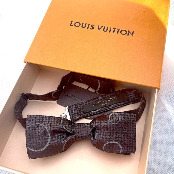 🔥ONE-OF-KIND🔥🆕💯RARE AUTH LOUIS VUITTON MARRONE BROWN HOUNDSTOOTH BOW TIE… - Picture 6 of 13